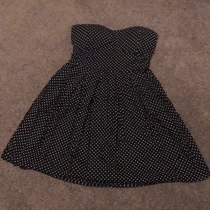 Mini black and white poke a dotted dress